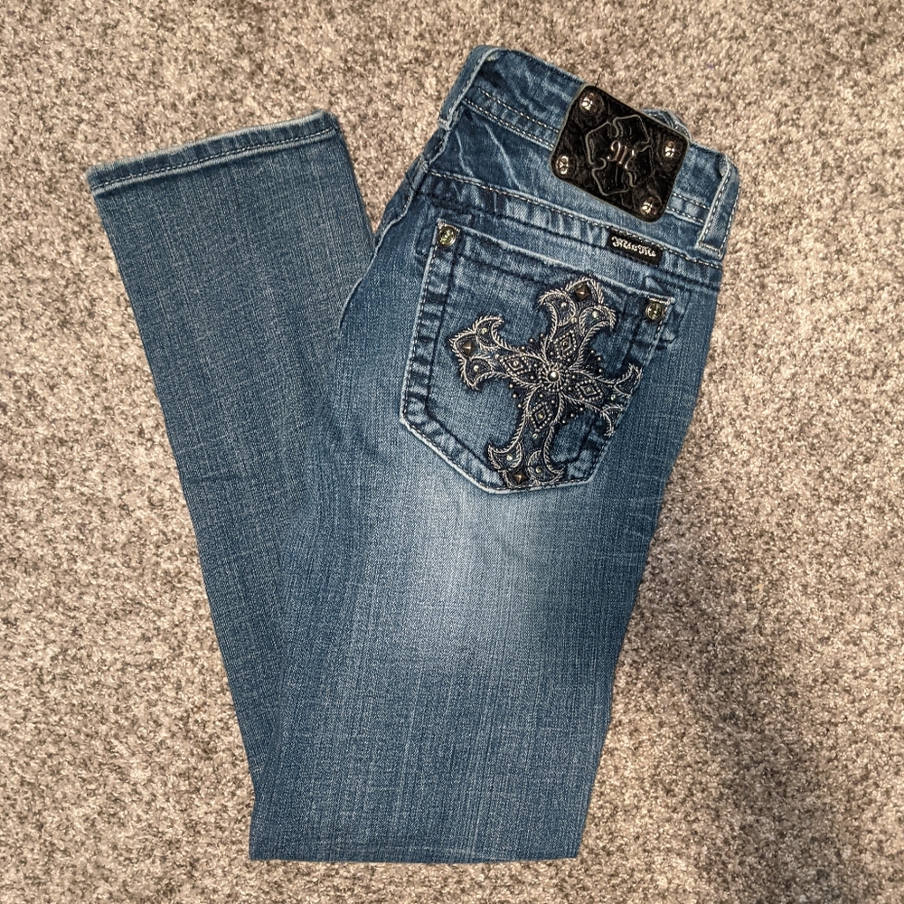 Miss Me skinny jeans size 29